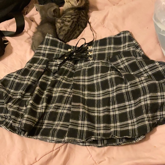 SHEIN plaid skirt - Picture 1 of 1